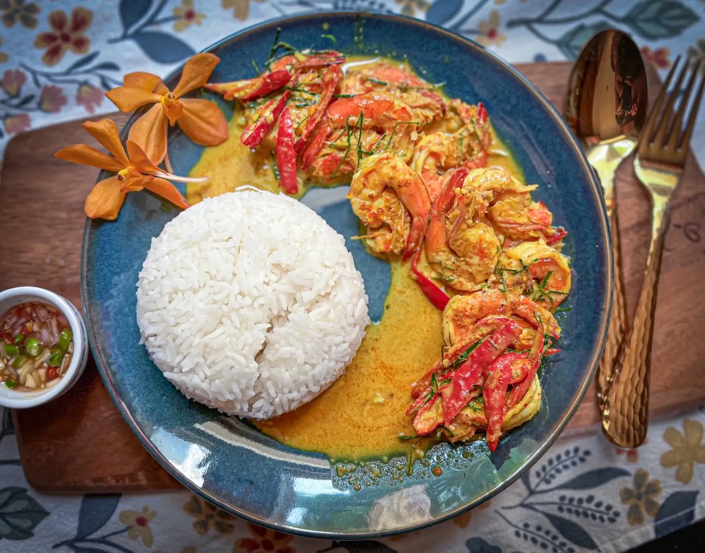 Extra Shrimp with Red Curry Paste