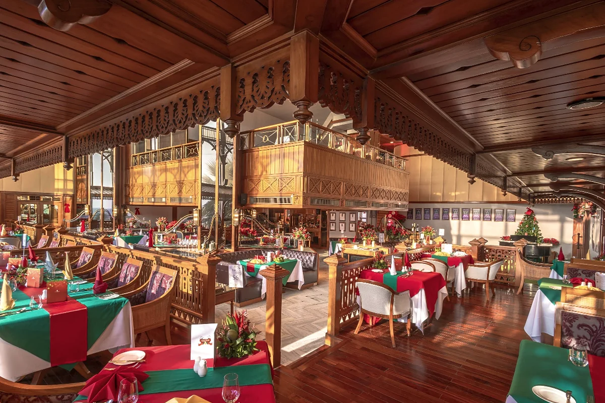 Royal Grill Room dining room